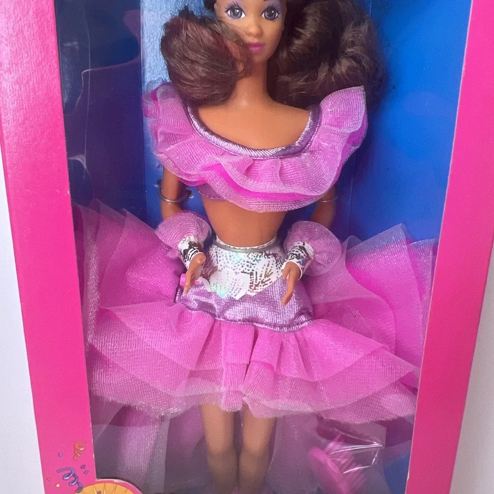 1989 Brazilian Barbie #9094 Dolls of the World NIB Vintage Mattel
